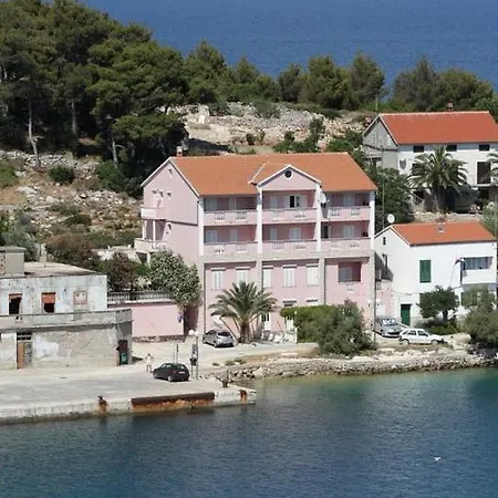Studio 443a Apartment Sali